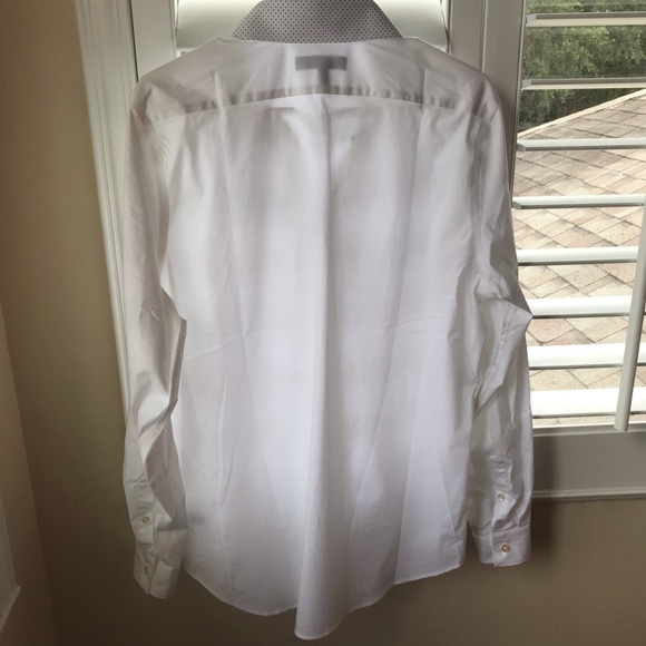 *NEW* Express white dress shirt- modern fit - Picture 4 of 5